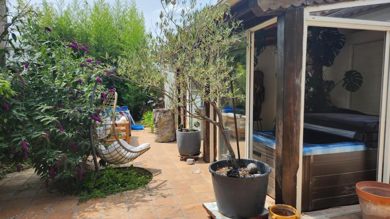 Villa Spa Coconing Pennautier Exterior photo